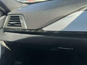 BMW 3 SERIES 2.0 330e 7.6kWh M Sport Auto Euro 6 (s/s) 4dr
