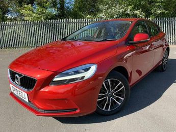 Volvo V40 1.5 T2 GPF Momentum Nav Plus Auto Euro 6 (s/s) 5dr