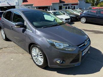 Ford Focus 1.0T EcoBoost Zetec Euro 5 (s/s) 5dr