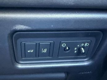 Land Rover Discovery Sport TD4 SE TECH
