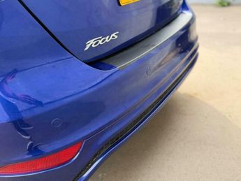 Ford Focus 1.0T EcoBoost ST-Line Auto Euro 6 (s/s) 5dr