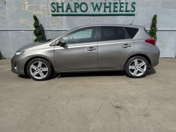 Toyota Auris 1.6 V-Matic Excel Multidrive S Euro 5 5dr