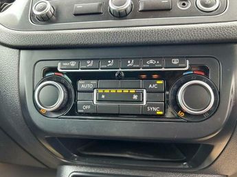 Volkswagen Tiguan 2.0 TDI BlueMotion Tech Match SUV 5dr Diesel DSG 4WD Euro 5 (s/s