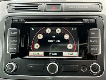 Volkswagen Tiguan 2.0 TDI BlueMotion Tech Match SUV 5dr Diesel DSG 4WD Euro 5 (s/s
