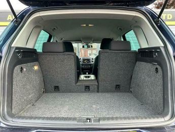 Volkswagen Tiguan 2.0 TDI BlueMotion Tech Match SUV 5dr Diesel DSG 4WD Euro 5 (s/s