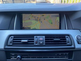 BMW 5 SERIES 520d SE