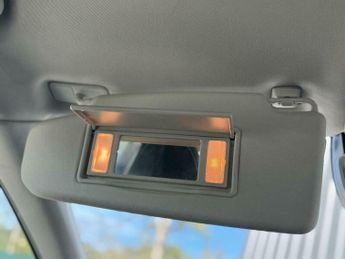 Volvo V40 1.6 T4 R-Design Lux Nav Powershift Euro 5 (s/s) 5dr