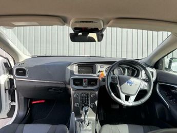 Volvo V40 1.6 T4 R-Design Lux Nav Powershift Euro 5 (s/s) 5dr