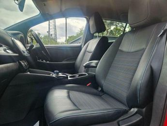 Nissan Leaf 40kWh N-Connecta Auto 5dr