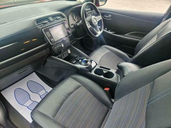 Nissan Leaf 40kWh N-Connecta Auto 5dr