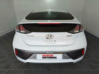 Hyundai Ioniq 1.6 h-GDi 8.9kWh Premium SE DCT Euro 6 (s/s) 5dr