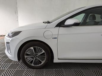 Hyundai Ioniq 1.6 h-GDi 8.9kWh Premium SE DCT Euro 6 (s/s) 5dr