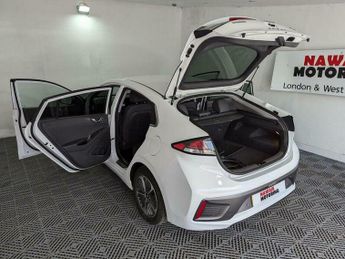 Hyundai Ioniq 1.6 h-GDi 8.9kWh Premium SE DCT Euro 6 (s/s) 5dr