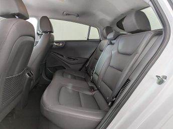 Hyundai Ioniq 1.6 h-GDi 8.9kWh Premium SE DCT Euro 6 (s/s) 5dr