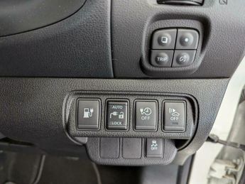 Nissan Leaf 30kWh Black Edition Auto 5dr