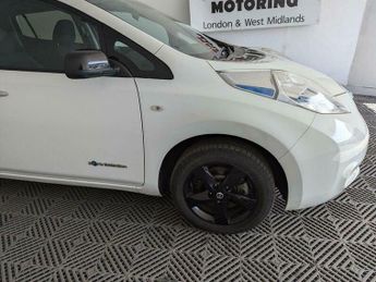 Nissan Leaf 30kWh Black Edition Auto 5dr
