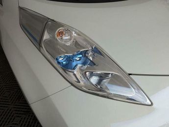 Nissan Leaf 30kWh Black Edition Auto 5dr