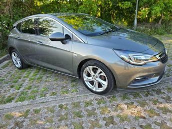 Vauxhall Astra 1.4i Turbo SRi Nav Euro 6 5dr