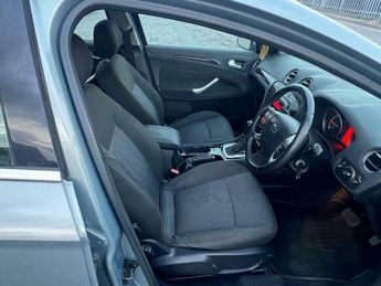 Ford Mondeo 2.0 TDCi Ghia 5dr