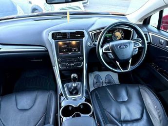 Ford Mondeo 1.6 TDCi ECOnetic Titanium Euro 5 (s/s) 5dr