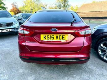 Ford Mondeo 1.6 TDCi ECOnetic Titanium Euro 5 (s/s) 5dr