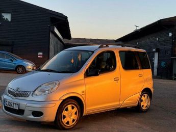 Toyota Yaris Verso 1.3 VVT-i T3 5dr