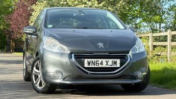 Peugeot 208 1.2 VTi PureTech Allure Euro 5 5dr