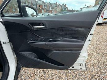 Toyota C-HR 1.8 VVT-h Icon CVT Euro 6 (s/s) 5dr