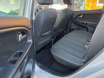 Kia Venga 1.6 2 Auto Euro 5 5dr