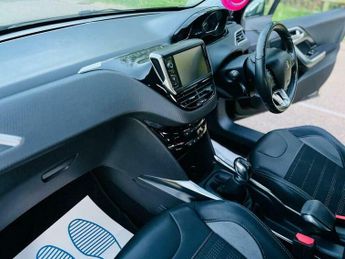 Peugeot 2008 1.2 VTi Allure Euro 5 5dr