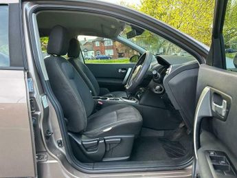 Nissan Qashqai 1.6 Acenta 2WD Euro 5 (s/s) 5dr