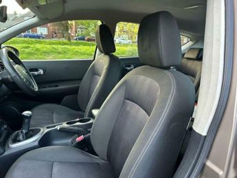 Nissan Qashqai 1.6 Acenta 2WD Euro 5 (s/s) 5dr