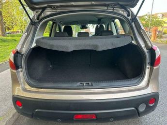 Nissan Qashqai 1.6 Acenta 2WD Euro 5 (s/s) 5dr