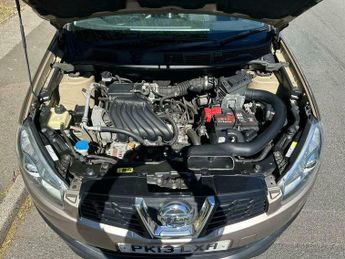 Nissan Qashqai 1.6 Acenta 2WD Euro 5 (s/s) 5dr