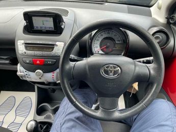Toyota AYGO 1.0 VVT-i Go Euro 5 5dr