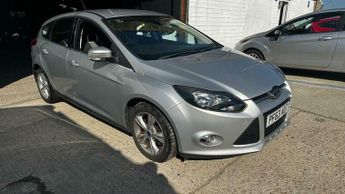 Ford Focus 1.6 TDCi ECOnetic Zetec Euro 5 (s/s) 5dr