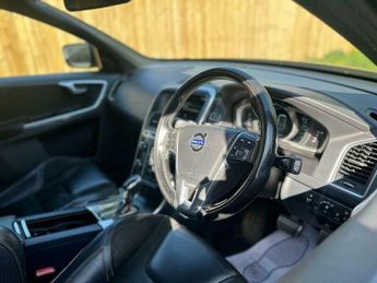 Volvo XC60 2.4 D5 R-Design Nav Geartronic AWD Euro 5 5dr