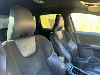 Volvo XC60 2.4 D5 R-Design Nav Geartronic AWD Euro 5 5dr