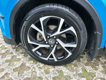 Toyota C-HR 1.8 VVT-h Design CVT Euro 6 (s/s) 5dr