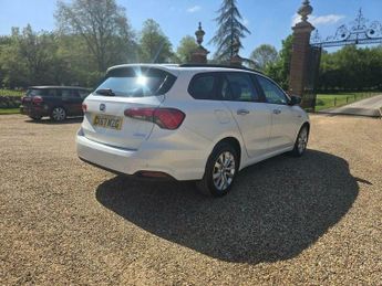 Fiat Tipo 1.6 E-Torq Easy Plus Auto Euro 6 5dr