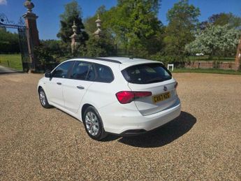 Fiat Tipo 1.6 E-Torq Easy Plus Auto Euro 6 5dr