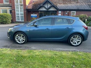 Vauxhall Astra 1.6 16v SRi Euro 5 5dr