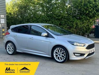 Ford Focus 1.0T EcoBoost ST-Line Euro 6 (s/s) 5dr