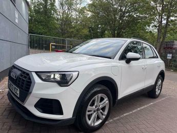 Audi Q3 1.4 TFSIe 45 Technik S Tronic Euro 6 (s/s) 5dr 13kWh