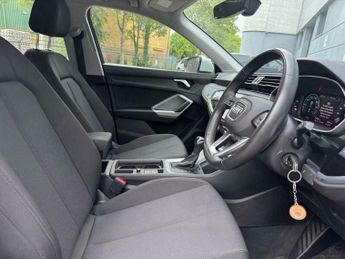 Audi Q3 1.4 TFSIe 45 Technik S Tronic Euro 6 (s/s) 5dr 13kWh