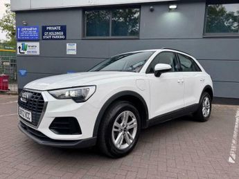 Audi Q3 1.4 TFSIe 45 Technik S Tronic Euro 6 (s/s) 5dr 13kWh