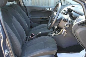 Ford Fiesta 1.6 Zetec Powershift Euro 5 5dr