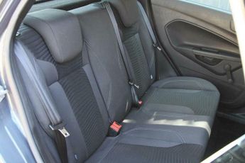 Ford Fiesta 1.6 Zetec Powershift Euro 5 5dr