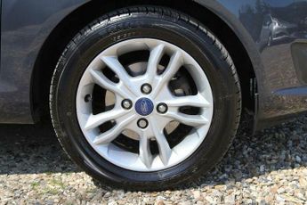 Ford Fiesta 1.6 Zetec Powershift Euro 5 5dr
