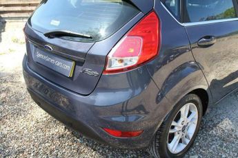 Ford Fiesta 1.6 Zetec Powershift Euro 5 5dr